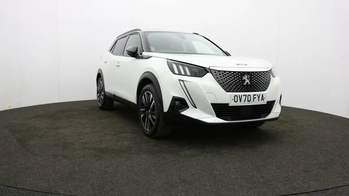 2021-peugeot-2008-suv-e-gt-big-41