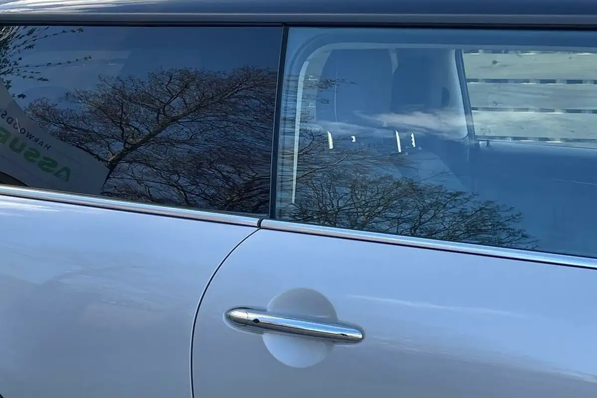 2021-mini-cooper-15-cooper-classic-hatchback-3d-big-13