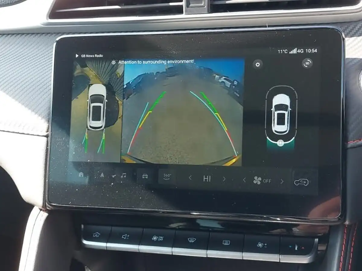 2022-mg-zs-suv-e-trophy-connect-ev-156ps-long-range-big-10