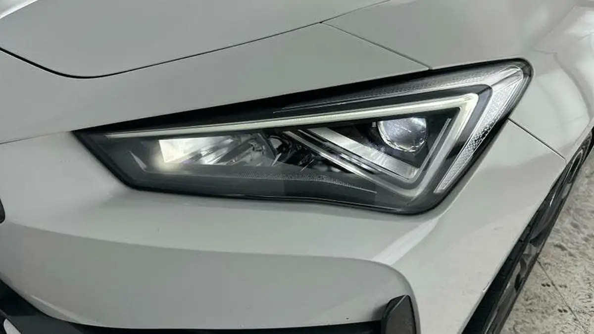 2023-cupra-leon-nf-14-e-hybrid-vz2-hatchback-big-34