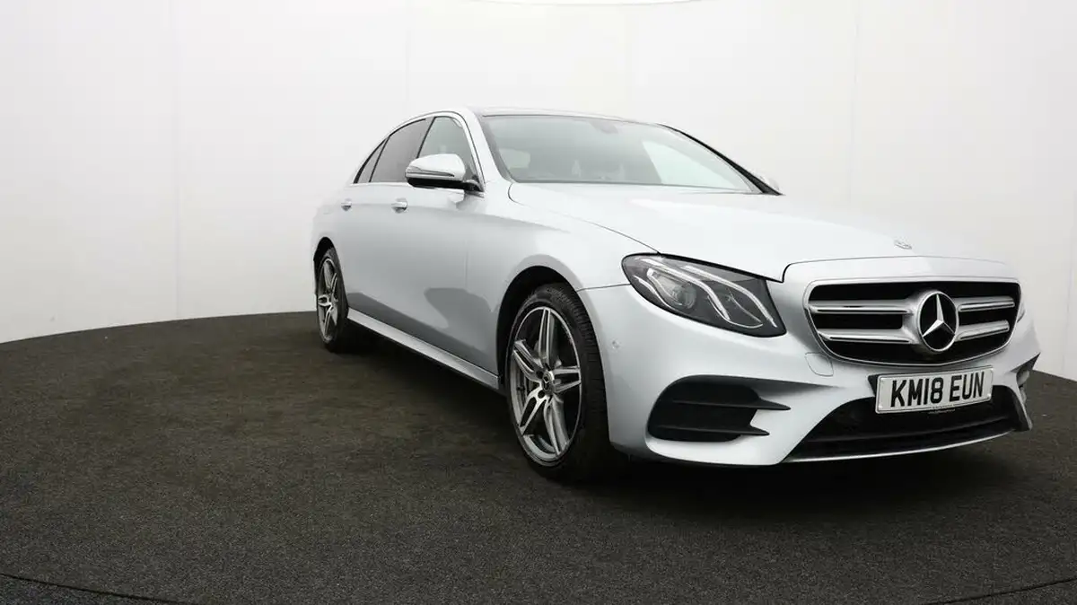 2018-mercedes-benz-e-class-30d-e350d-amg-line-premiumss-saloon-4d-4matic-big-42