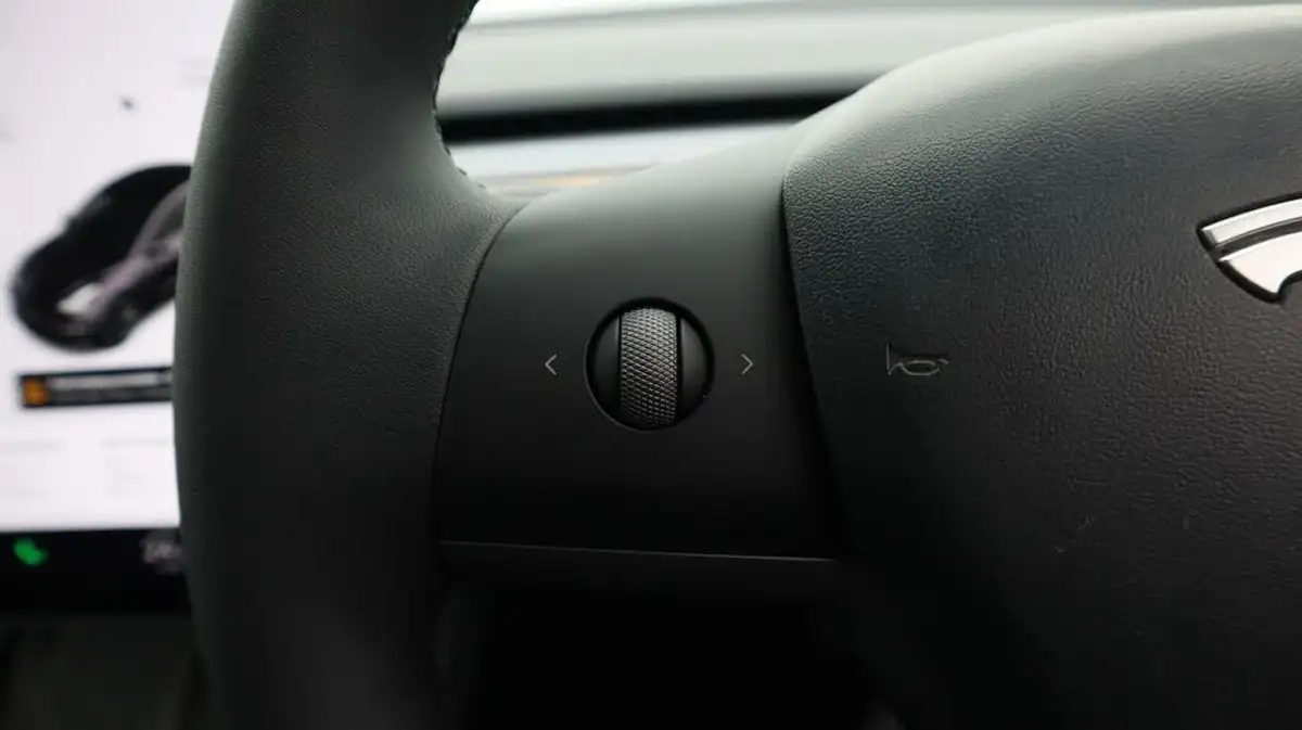 2021-tesla-model-3-e-long-range-4x4-big-22