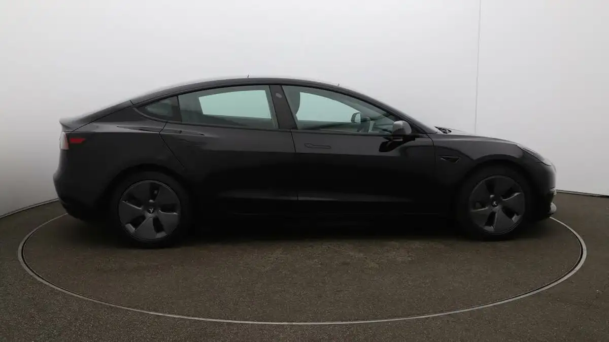 2021-tesla-model-3-e-long-range-4x4-big-40