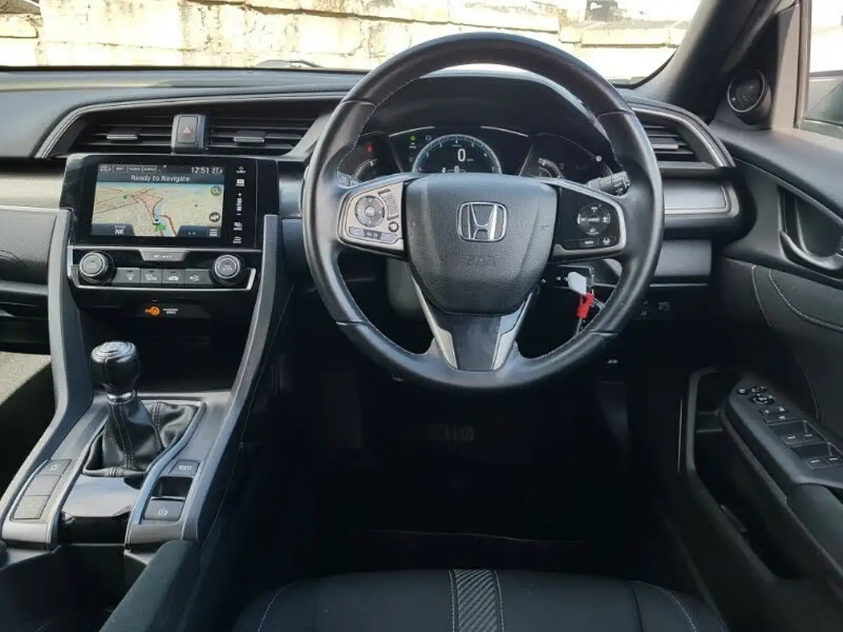 2019-honda-civic-10-vtec-turbo-sr-hatchback-5d-big-6