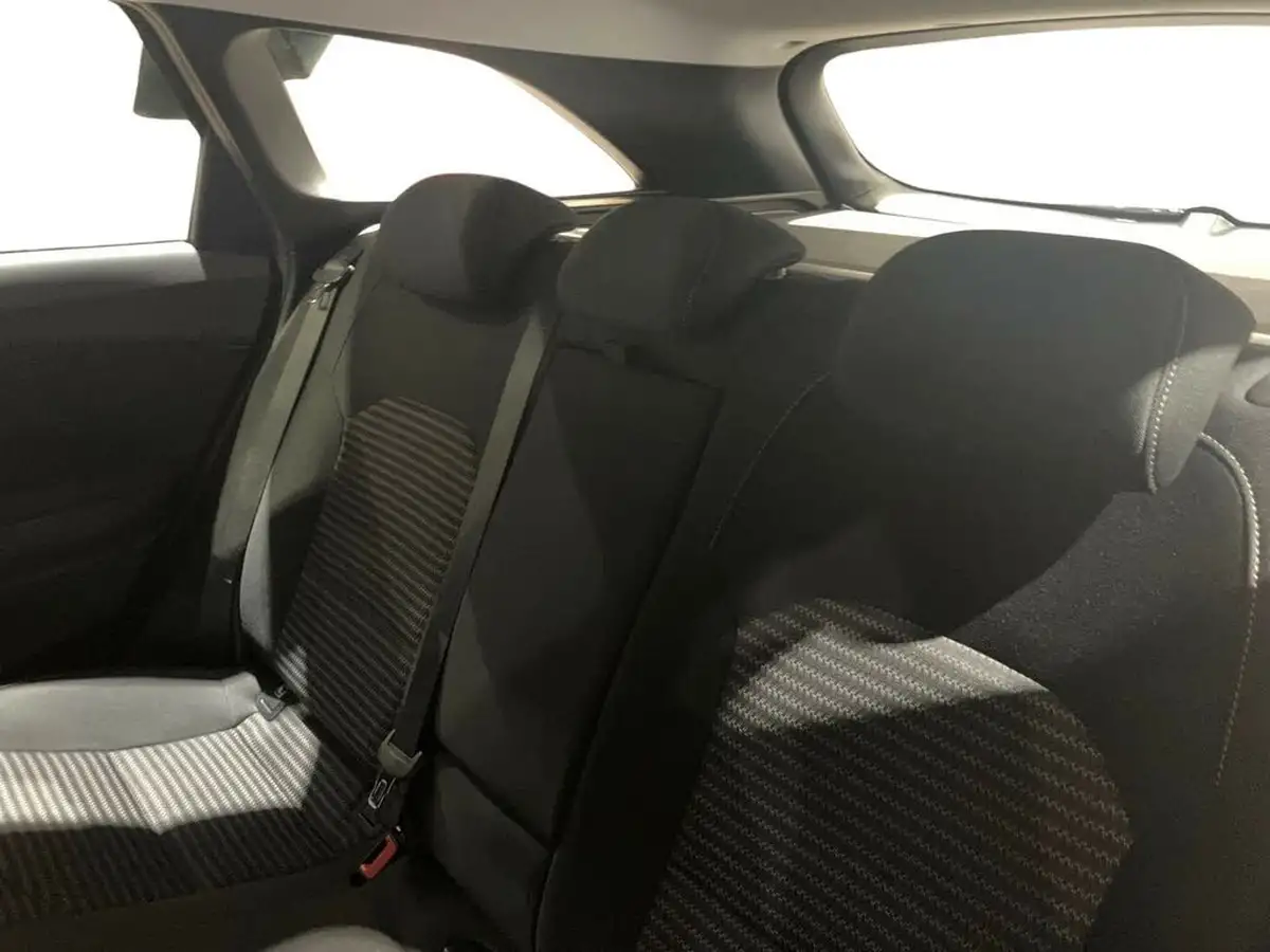 2022-kia-ceed-10-t-gdi-2-sportswagon-big-18