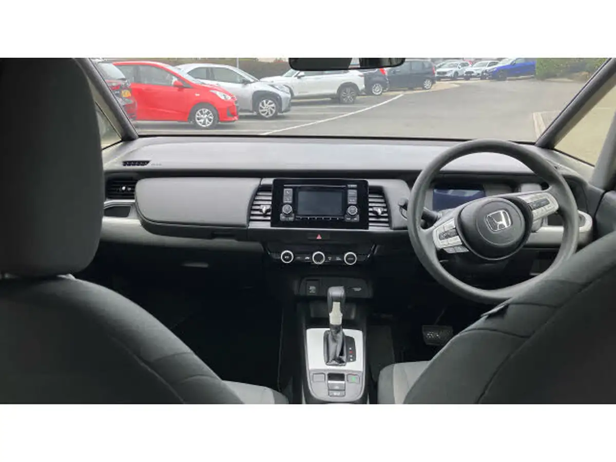 2021-honda-jazz-15-i-mmd-se-109ps-big-3