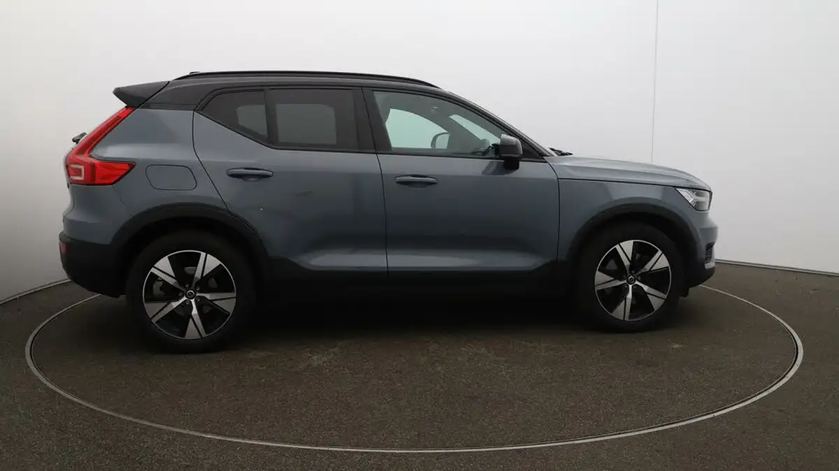 2021-volvo-xc40-15-t4-r-design-208bhp-big-41