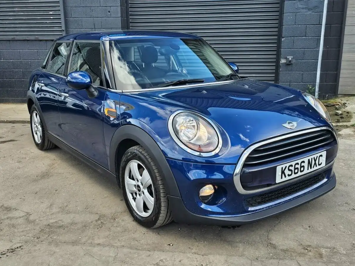 2017-mini-cooper-15td-cooper-d-ss-hatchback-5d-big-6