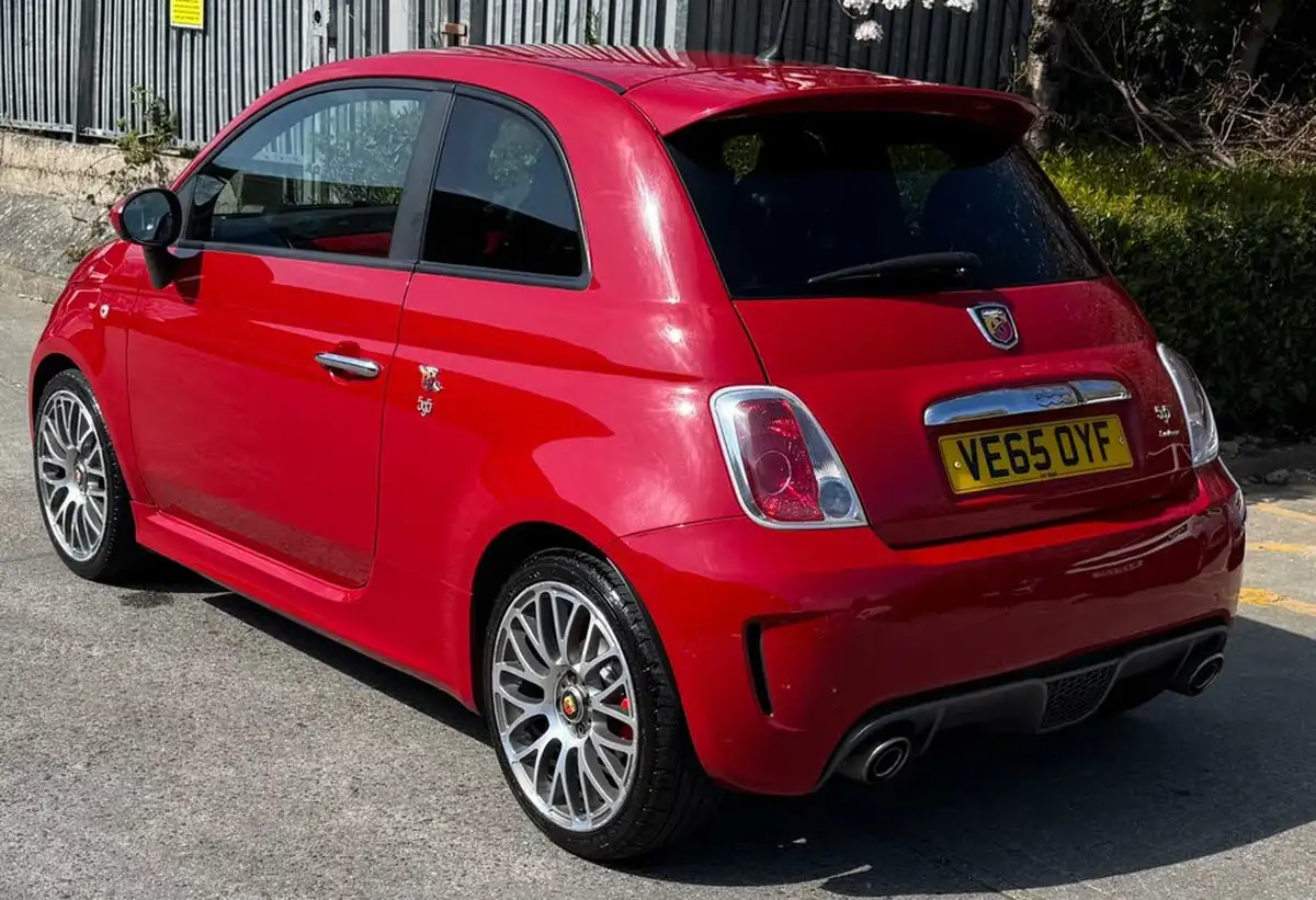 2016-abarth-500-14-tjet-595-turismo-160bhp-big-6