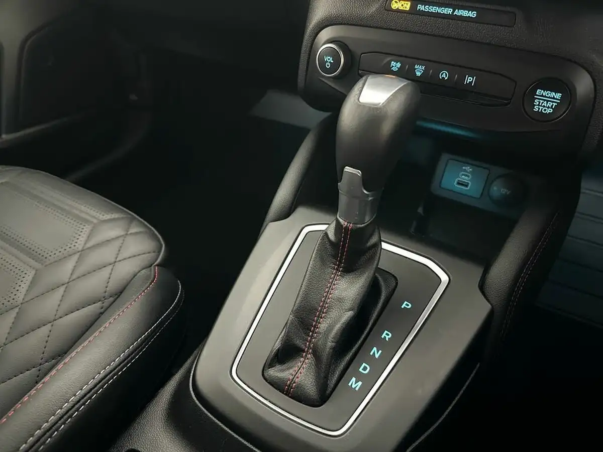 2023-ford-focus-10t-st-line-x-125ps-hybrid-mhev-hatchback-powershift-big-27