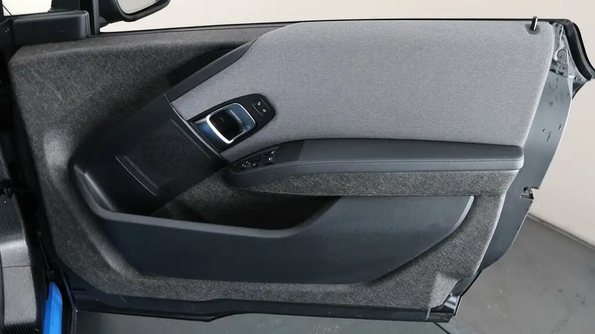 2021-bmw-i3-e-120-ah-big-15