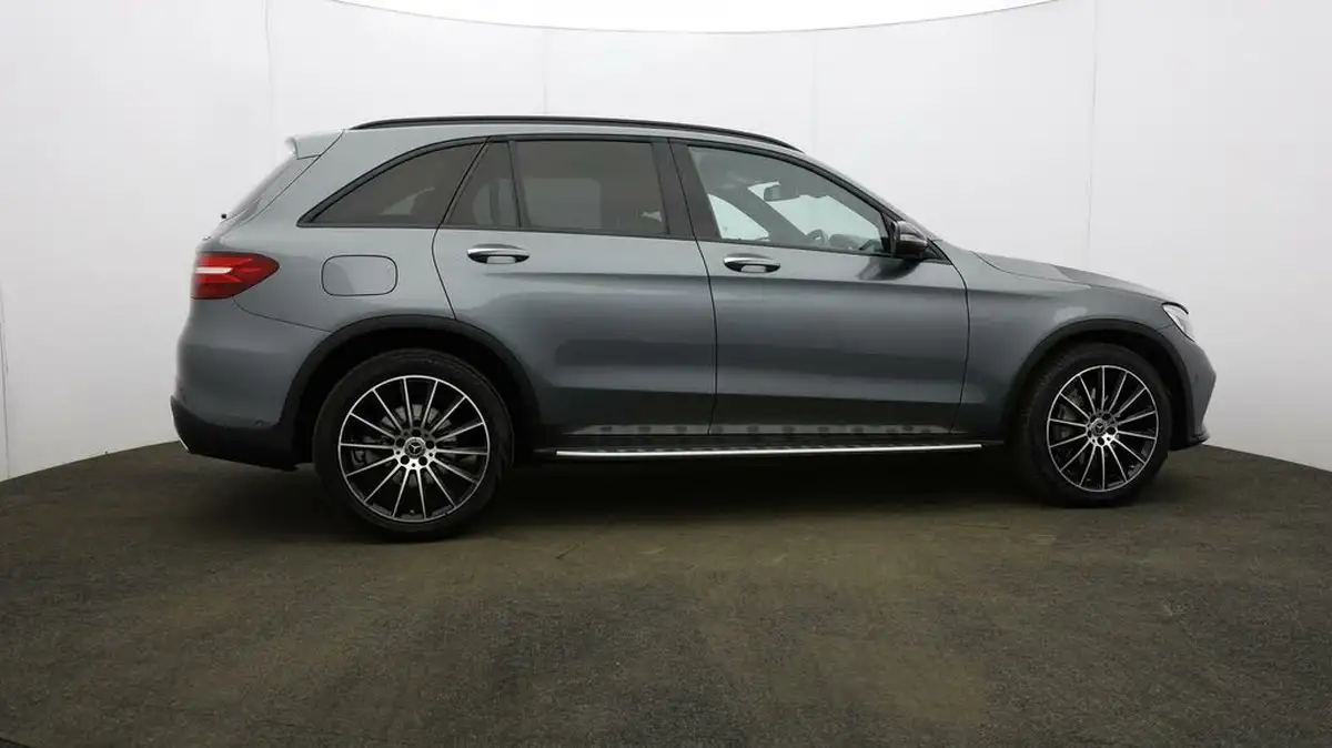 2018-mercedes-benz-glc-class-21d-glc220d-amg-line-premium-plusss-station-wagon-5d-big-49