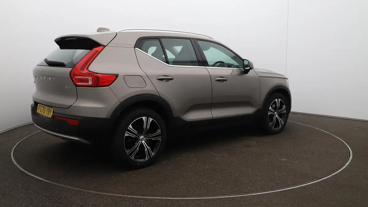 2020-volvo-xc40-20-b4-inscription-pro-big-43