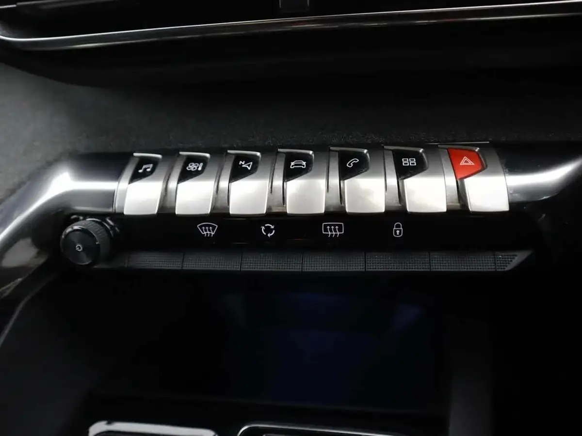 2023-peugeot-3008-suv-15-bluehdi-allure-premium-eat8-big-18