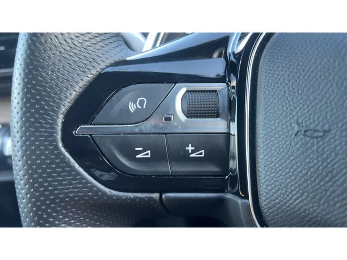 2022-peugeot-5008-suv-12-puretech-gt-premium-big-20