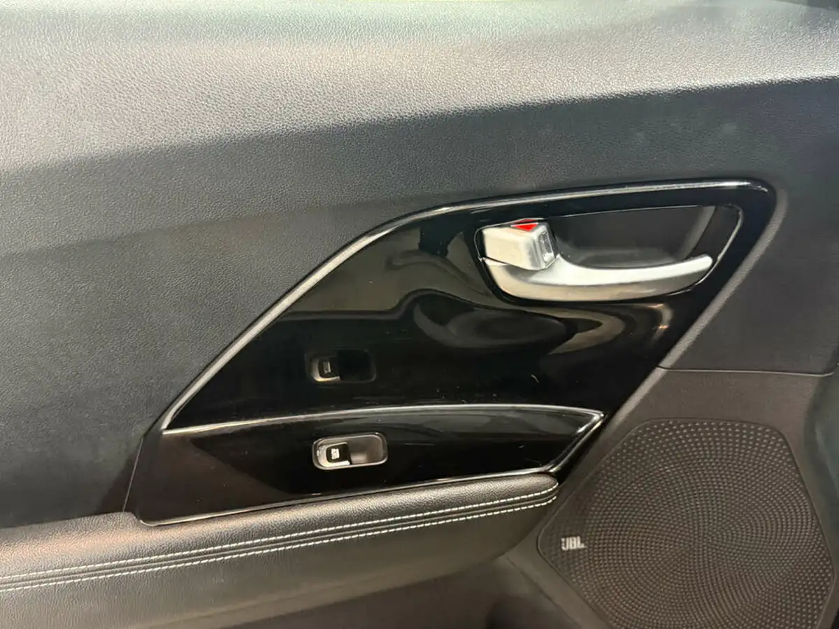 2021-kia-e-niro-ev-4-big-26