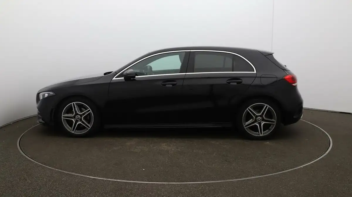 2021-mercedes-benz-a-class-13-a180-amg-line-executive-hatchback-5d-7g-dct-big-56
