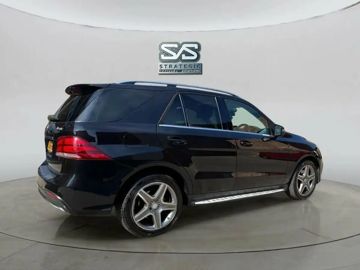 2016-mercedes-benz-gle-class-21d-gle250d-amg-line-premium-big-16