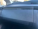 2012-toyota-prius-small-24