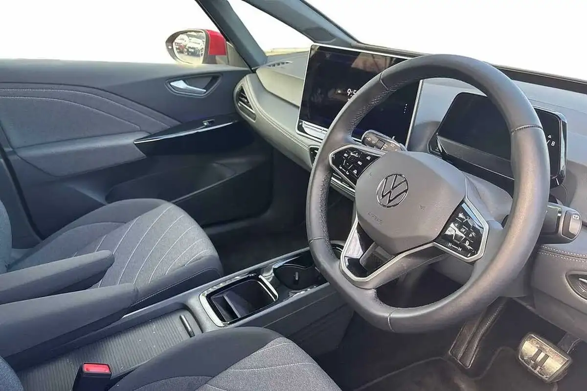 2024-volkswagen-id3-e-pro-s-match-77kwhcomfort-big-5