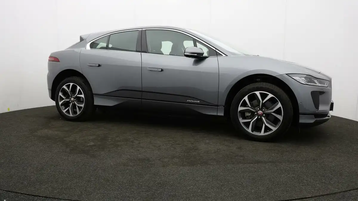 2021-jaguar-i-pace-ev400-hse-big-38