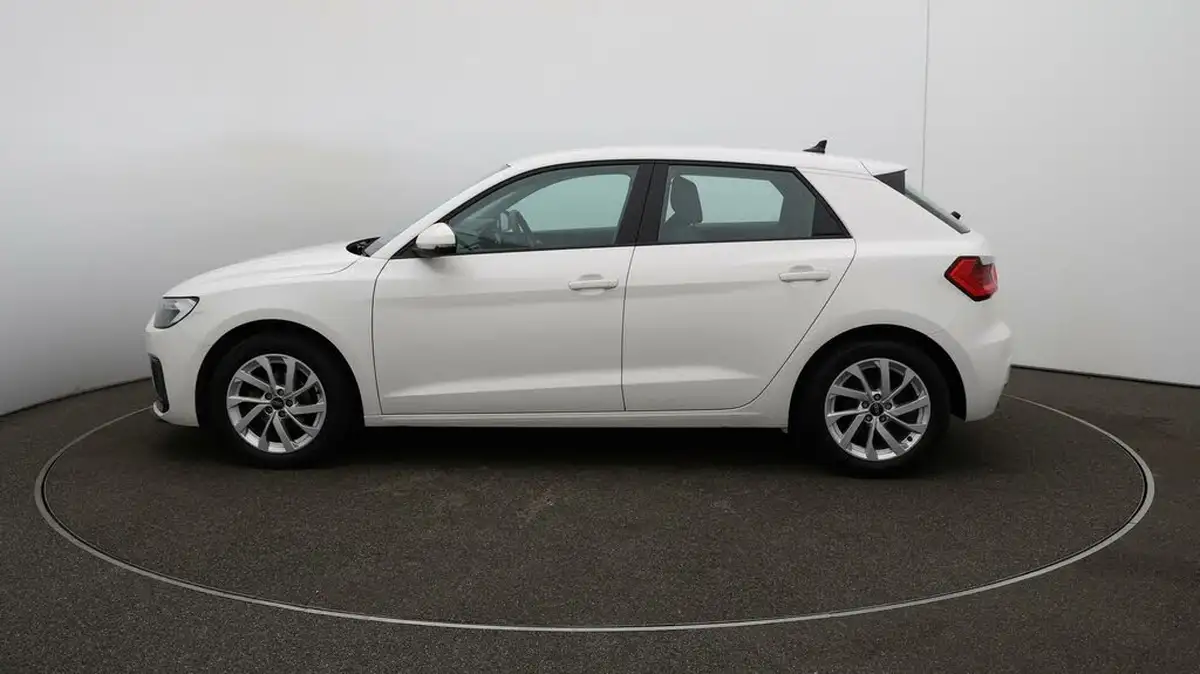 2022-audi-a1-10-25-tfsi-sport-big-56