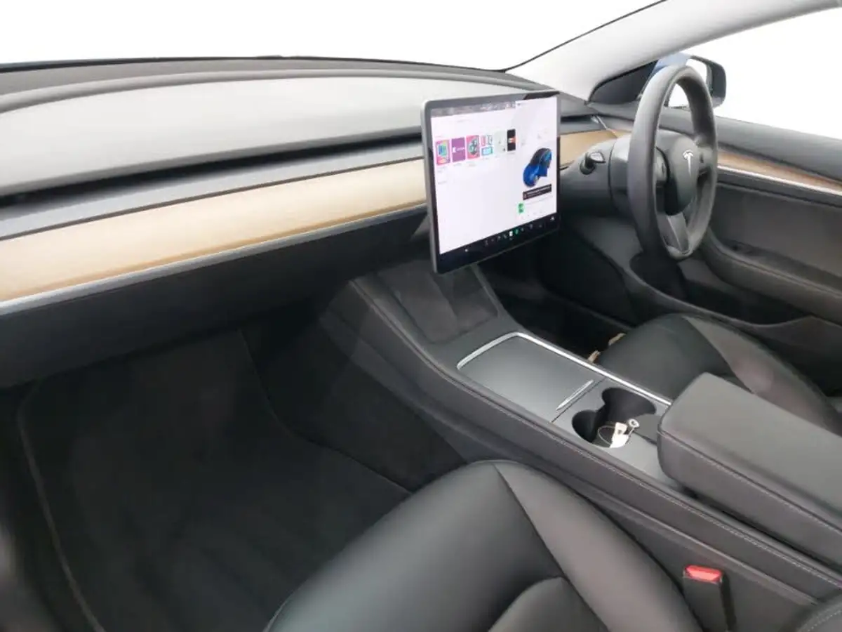 2021-tesla-model-3-e-standard-plus-big-4