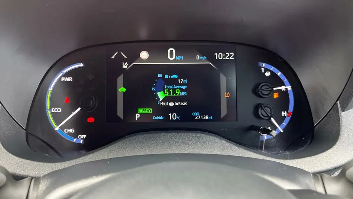 2023-toyota-yaris-cross-15-vvt-i-excel-awd-i-big-8