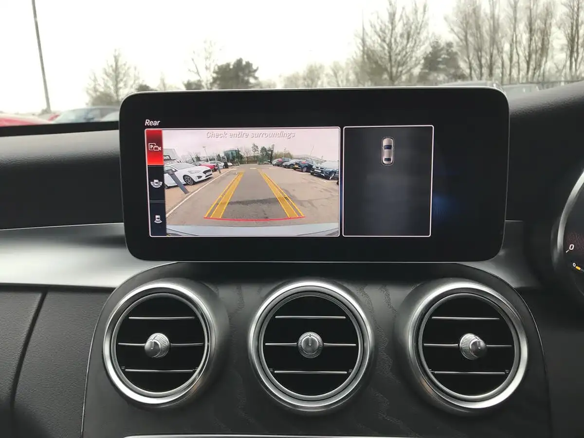 2021-mercedes-benz-c-class-16d-c200d-amg-line-edition-premium-saloon-4d-9g-tronic-plus-big-20