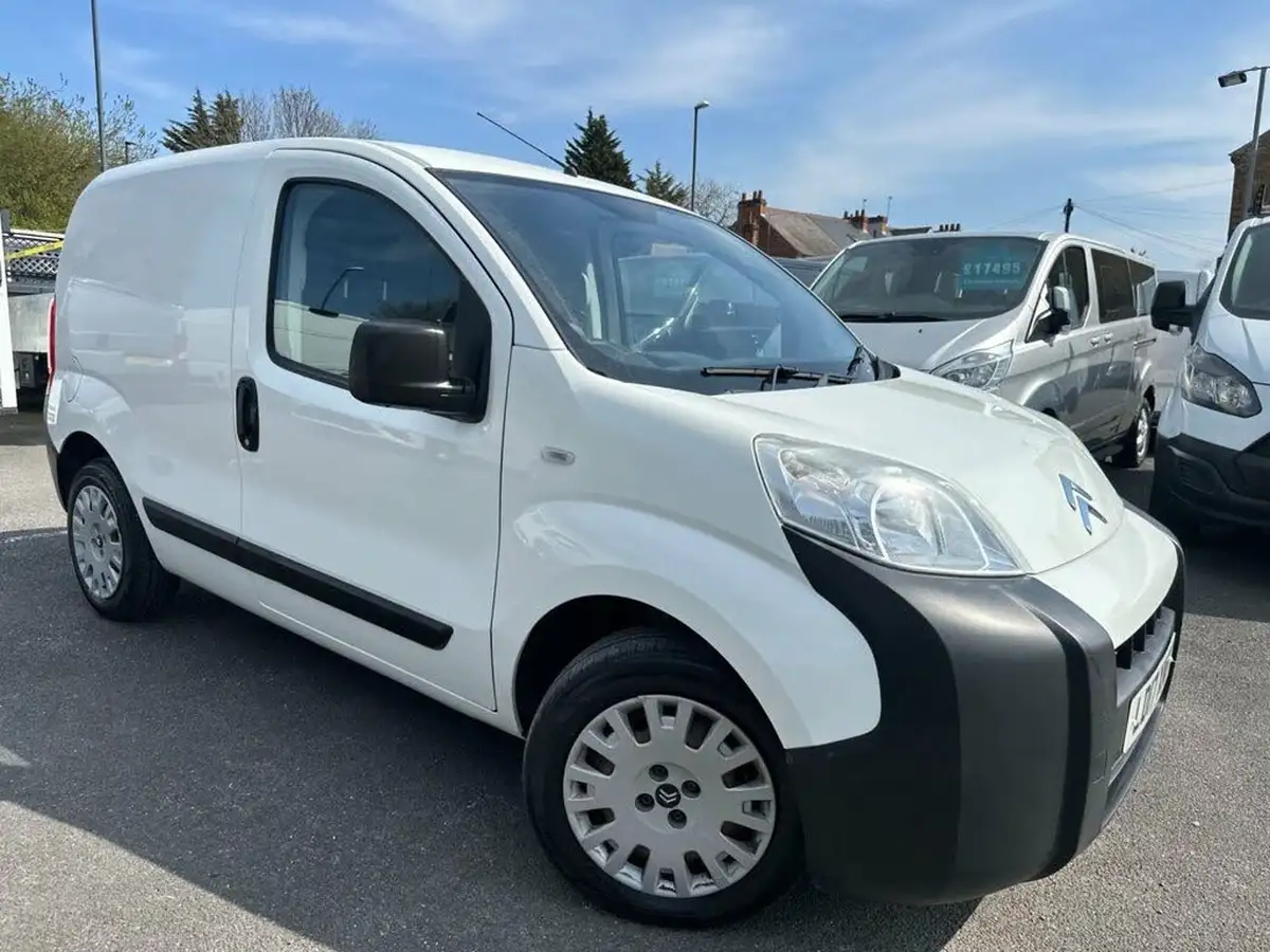 2017-citroen-nemo-13td-enterprise-panel-big-54