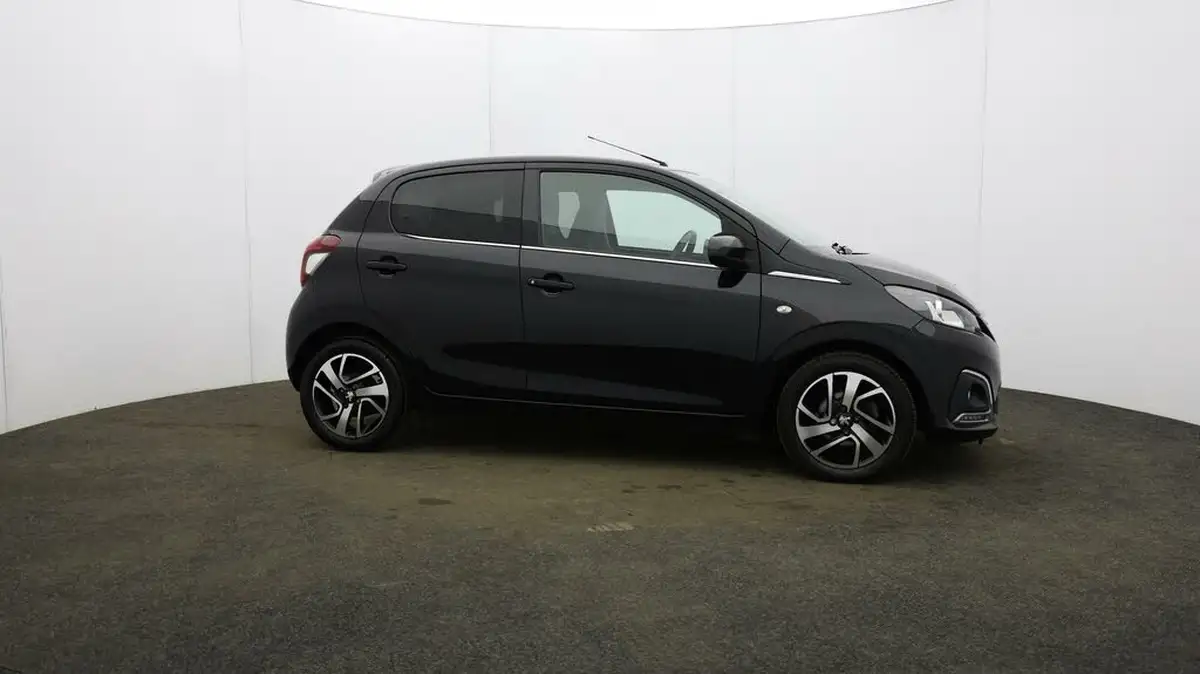 2018-peugeot-108-12-puretech-allure-hatchback-5d-big-42