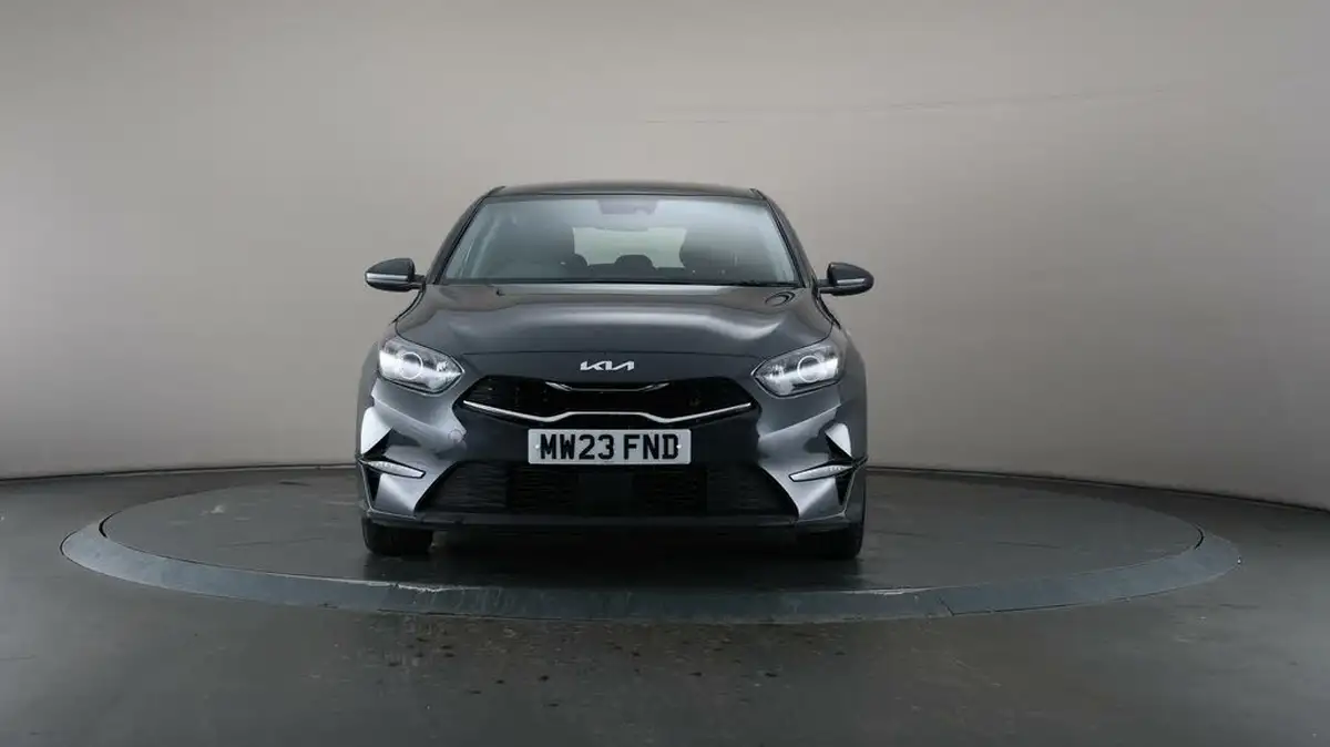 2023-kia-ceed-15-t-gdi-2-158bhp-non-adap-hatchback-big-40