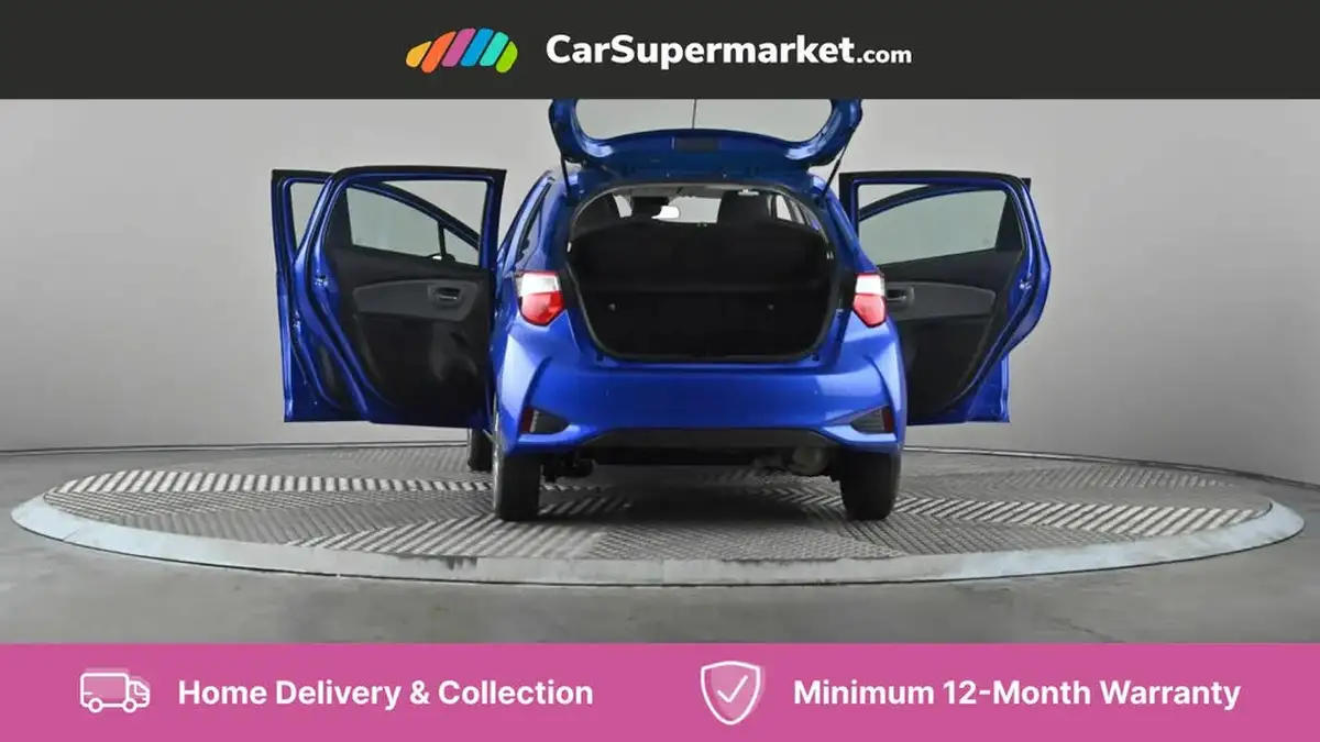 2017-toyota-yaris-15-vvt-i-icon-tech-98bhp-hybrid-1497cc-e-cvt-big-10