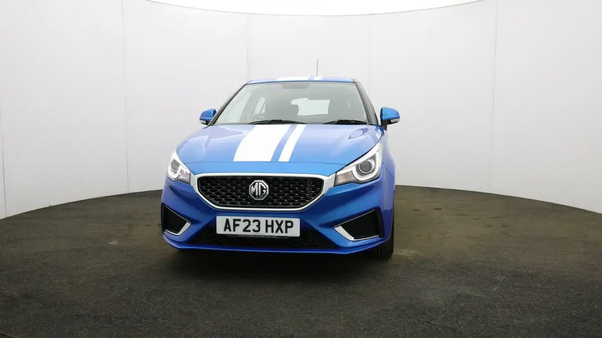 2023-mg-mg3-15-vti-tech-exclusive-nav-big-32