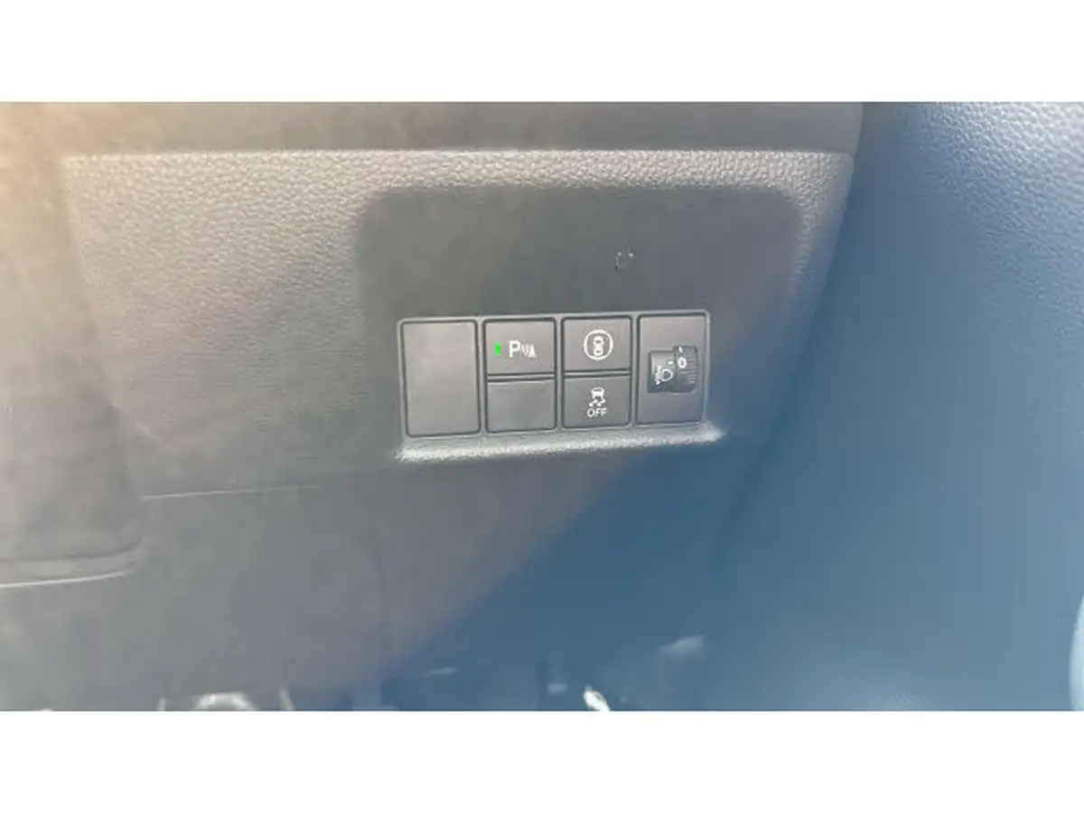 2021-honda-jazz-15-i-mmd-sr-109ps-big-29