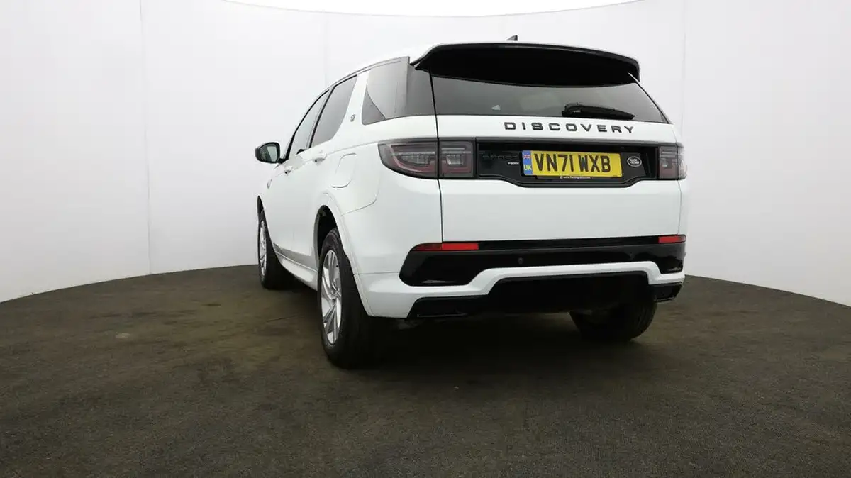 2022-land-rover-discovery-sport-15-p300e-r-dynamic-se-big-23