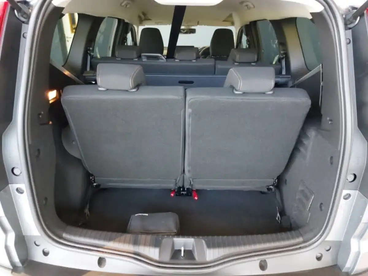2024-dacia-jogger-16-tce-extreme-big-7