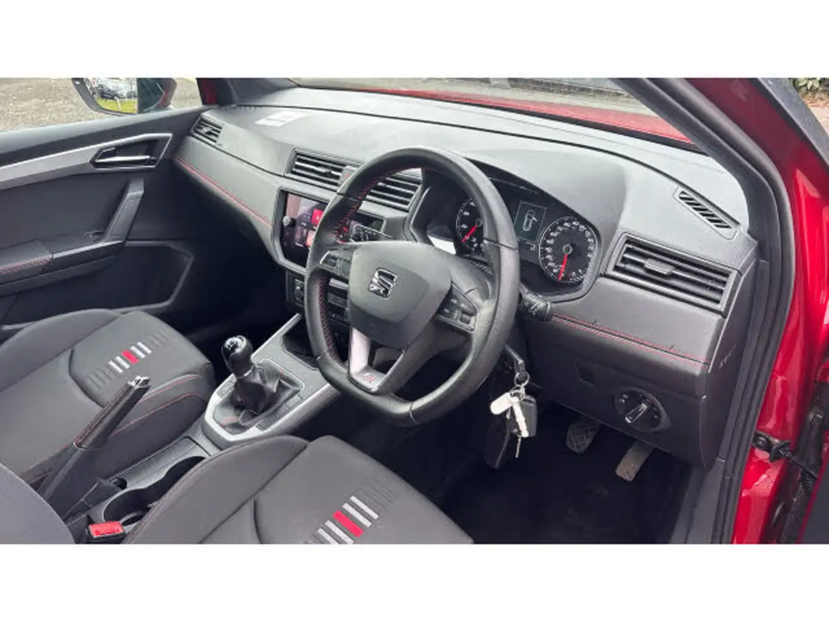 2019-seat-arona-10-tsi-fr-ss-big-5