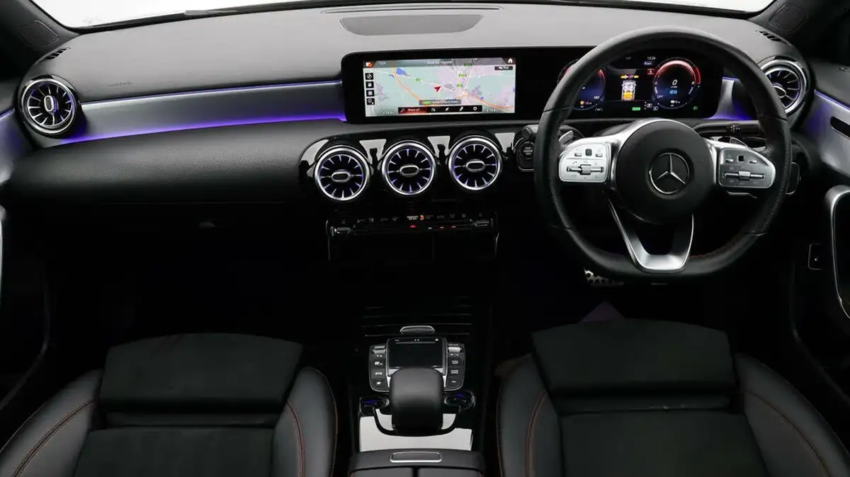 2020-mercedes-benz-a-class-13-a250e-amg-line-premium-hatchback-5d-big-12
