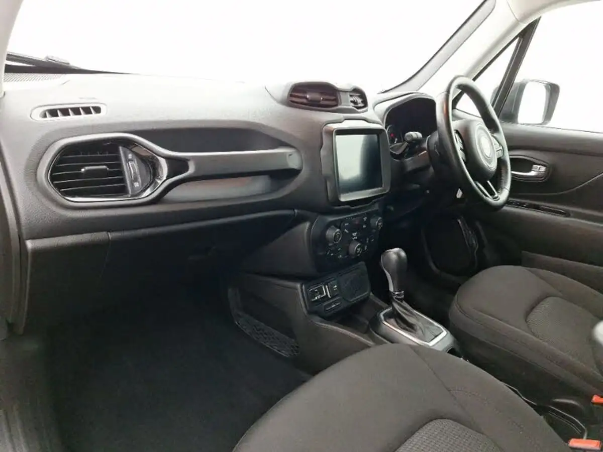 2021-jeep-renegade-13-gse-night-eagle-big-4