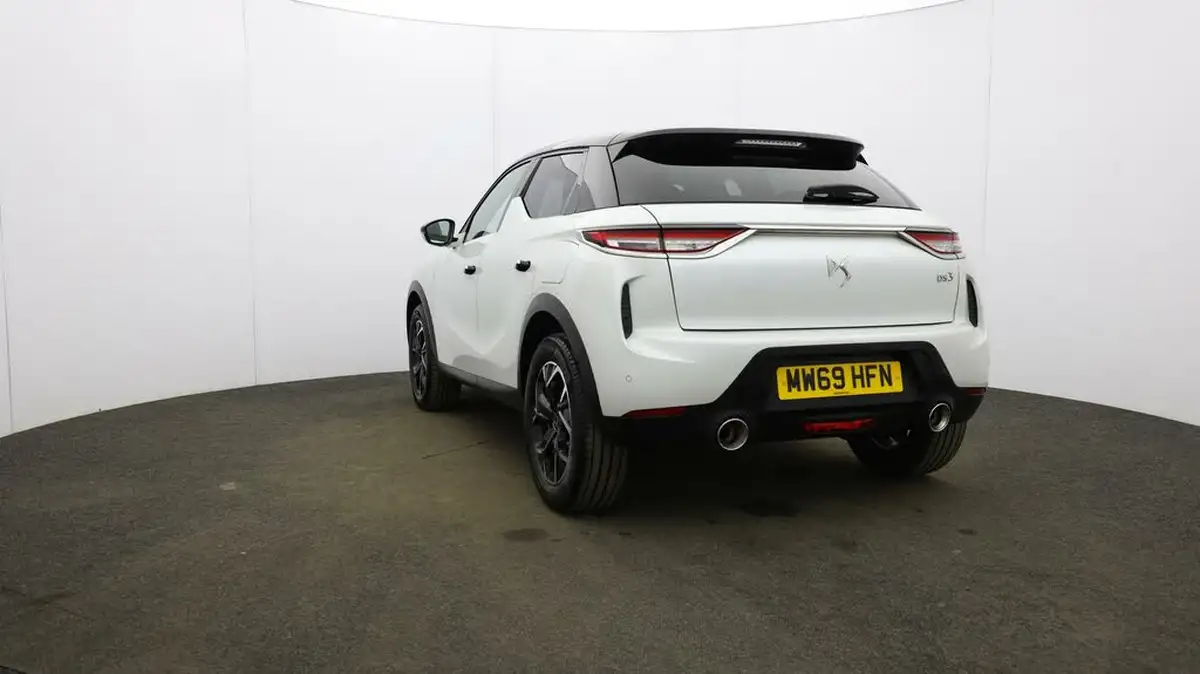 2019-ds-ds-3-crossback-12-puretech-prestige-155ps-eat8-big-25