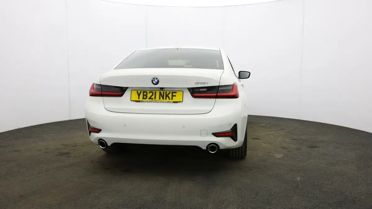 2021-bmw-3-series-20-318i-sport-saloon-4d-big-5