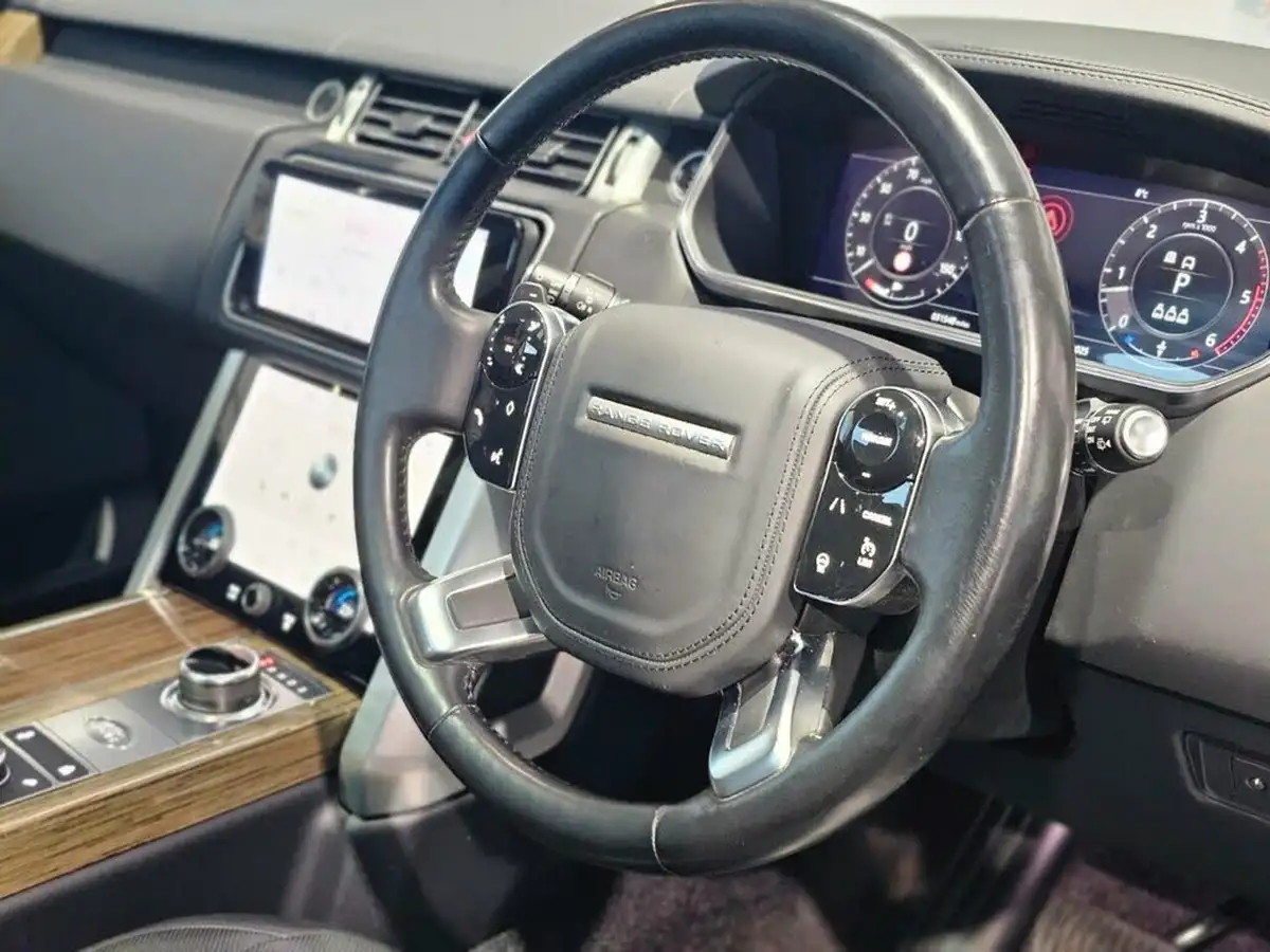 2019-land-rover-range-rover-30-sd-v6-vogue-big-14