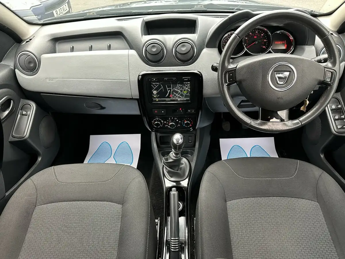 2014-dacia-duster-15d-laureate-110-107bhp-big-33