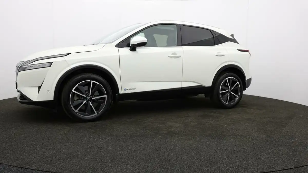 2023-nissan-qashqai-15-tekna-big-57