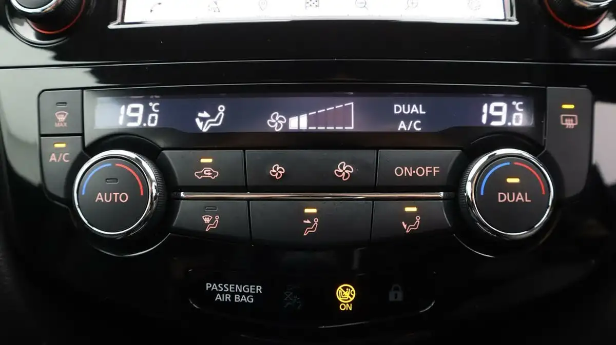2021-nissan-qashqai-13-dig-t-acenta-premium-158ps-xtronic-big-12