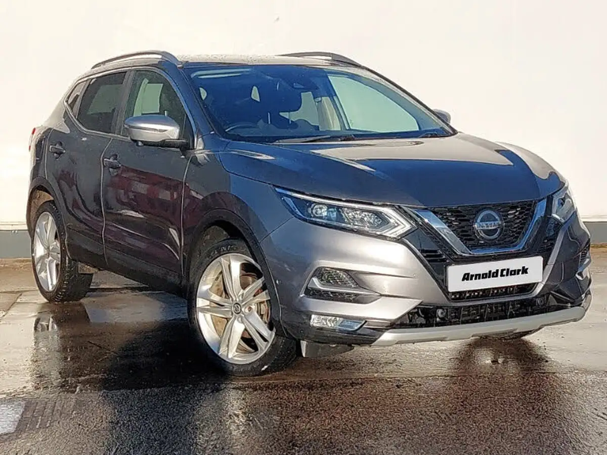 2019-nissan-qashqai-13-dig-t-n-motion-140ps-big-0