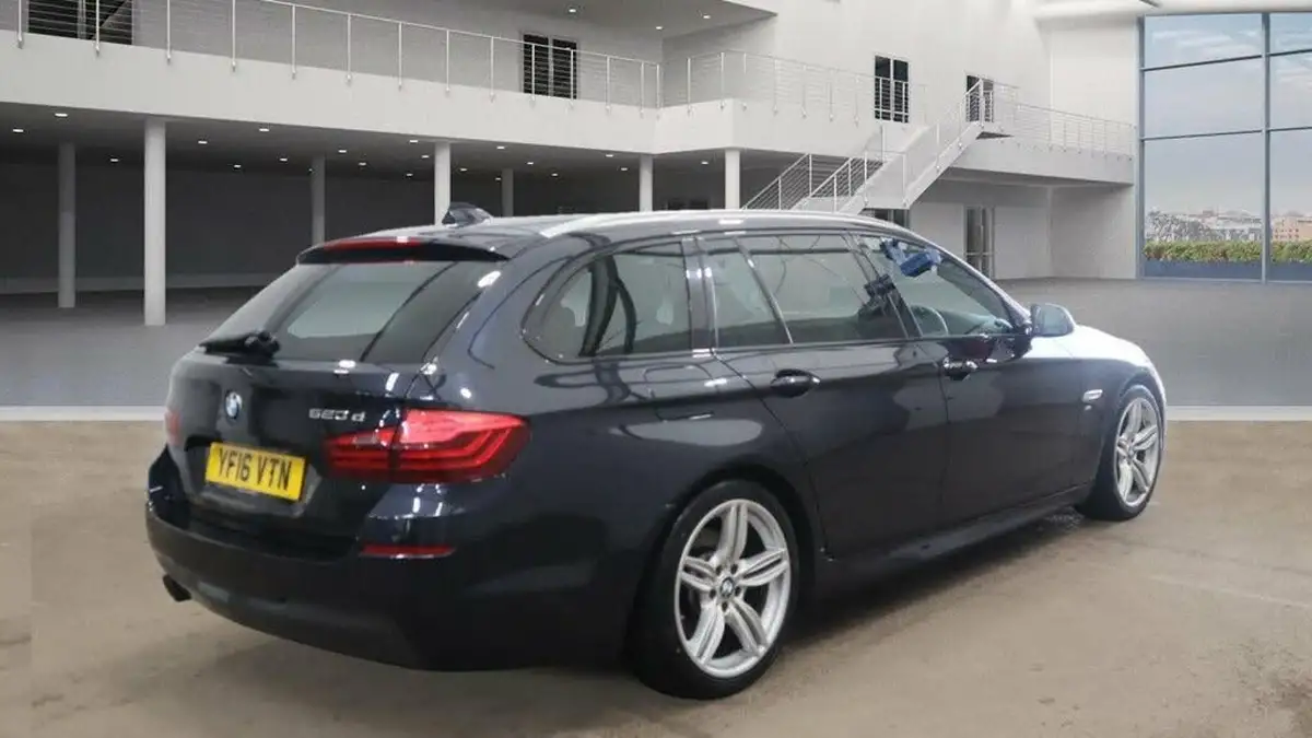 2016-bmw-5-series-20td-520d-m-sport-190bhp-touring-5d-auto-big-7