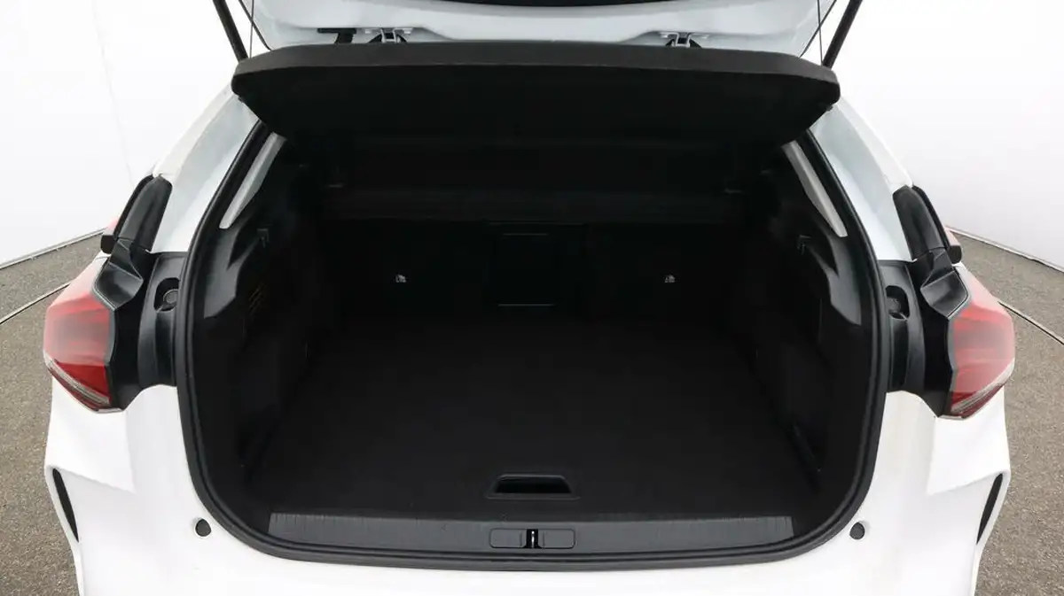 2023-citroen-c4-15bluehdi-shine-plus-big-17