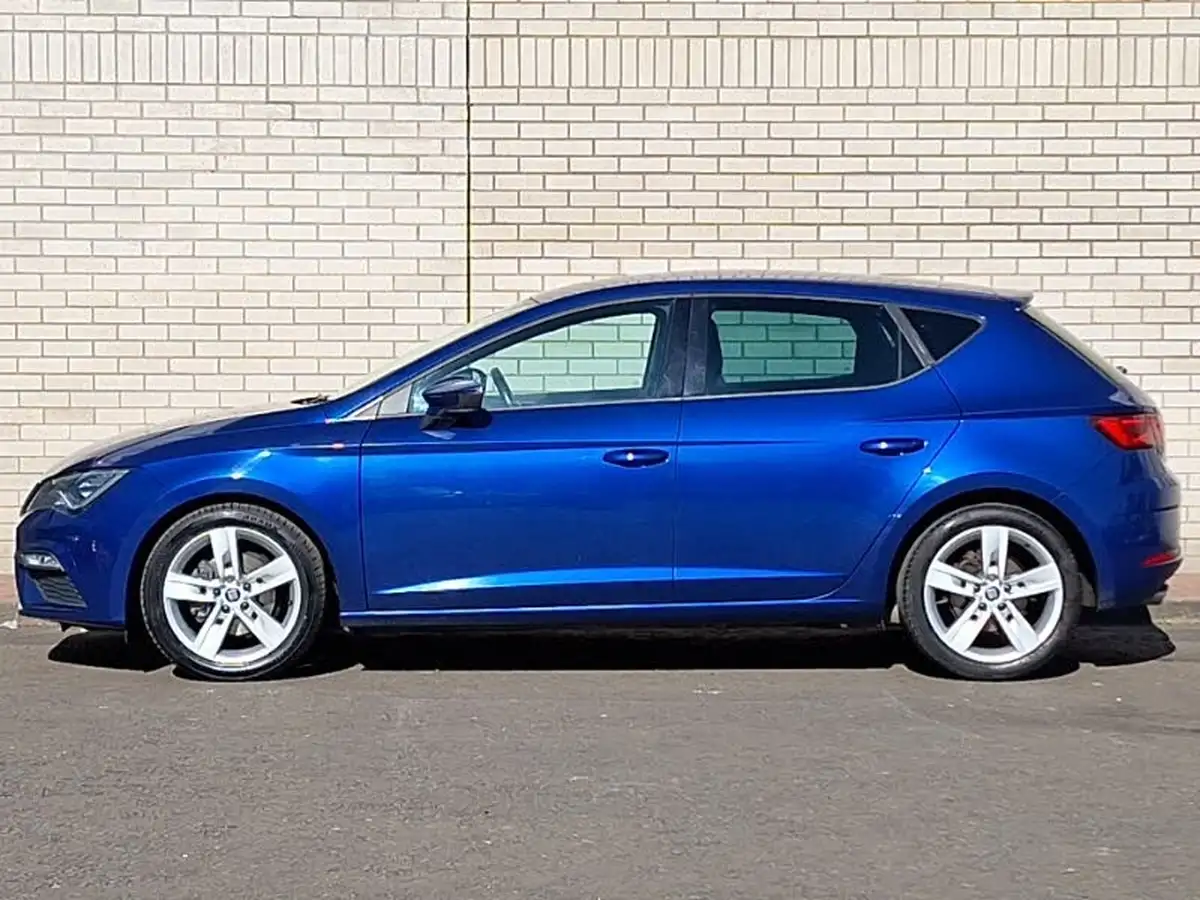 2017-seat-leon-20tdi-fr-technology-150ps-hatchback-5d-big-3
